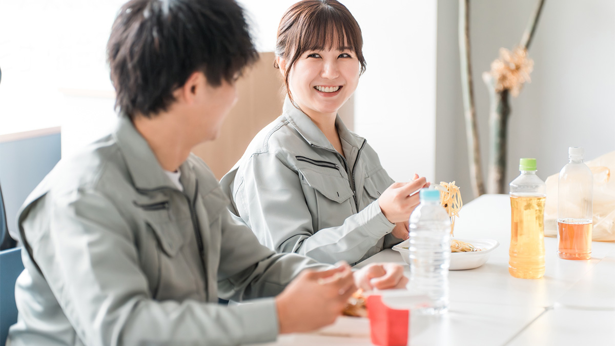 ランチ中の団らん